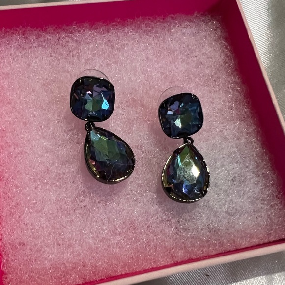 Gorgeous drop earrings - Picture 4 of 4